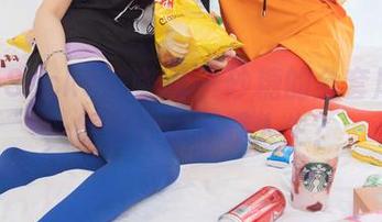 BoBoSocks袜啵啵 – 砂糖的全套厚白丝：原图让你怀疑人生？