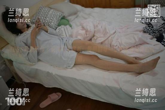 IESS异思趣向 - 婉萍写真赏析:原图的每一寸都透着油亮的诱惑。 IESS异思趣向 - 婉萍写真赏析:原图的每一寸都透着油亮的诱惑。