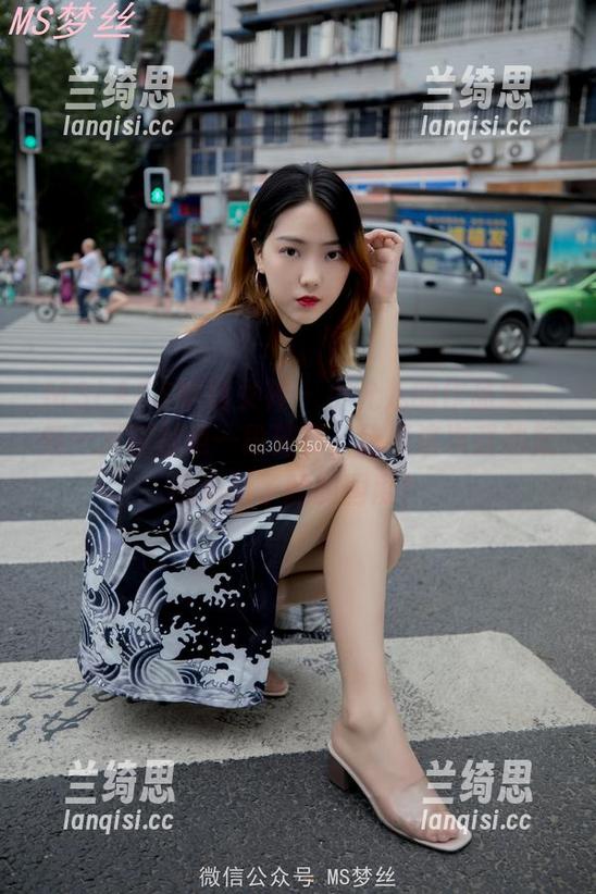 MSLASS梦丝女神 - 小允儿的作品集：每一双腿都是一段旅行，结果这次我的航班绕到了腿的国度！