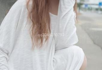 MSLASS梦丝女神 – 小苏琪性感嘴唇图集，谁说嘴唇不能引发讨论？