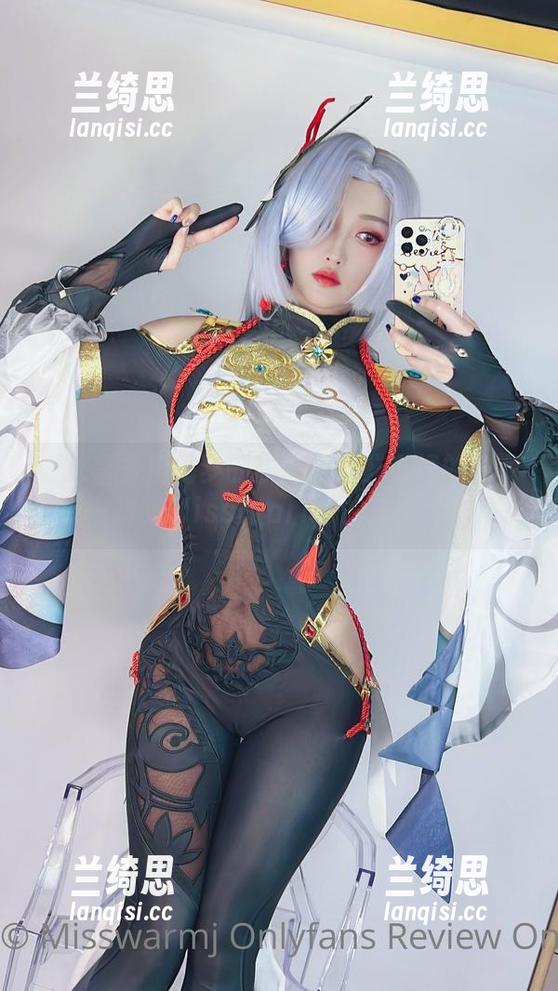 原来喜多川海梦的衣服跟海鲜市场的色调有一拼，MissWarmJ的套图分享！