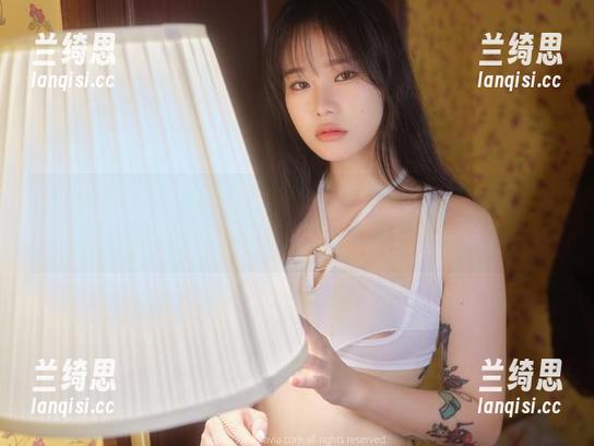 走走停停，Sira(시라)带来的校园资源：有人说她只是来拍拍照，其实她是把校园上了一课。