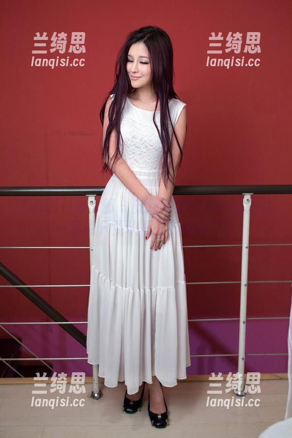 TuiGirl推女郎 - 安沛蕾办公室私房图片—谁说只要认真工作就好了？