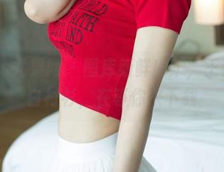 UGirls尤果网 – 图库新鲜出炉，王语纯的白衬衫，在等你来下载