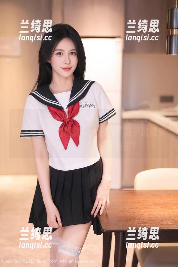 Xiuren秀人网 - 天哪，周周不吃香菜的棉袜写真让我理解了什么叫“袜子也能穿出感觉”。资源分享来啦！