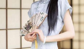 Xiuren秀人网 – 免费竟然能看到杜花花的镂空片段，这图片真便宜！