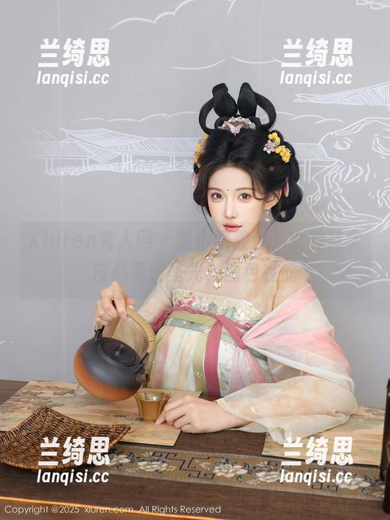 Xiuren秀人网 - 谢小蒽教你，女神其实没必要靠圣光，图包在此