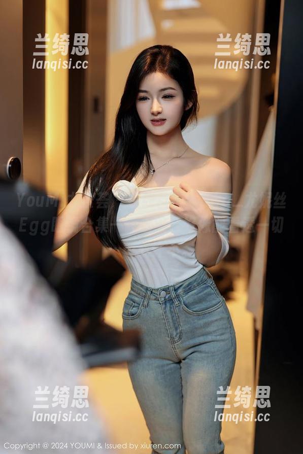 YouMi尤蜜荟 - 在线目击：Egg_尤妮丝Egg眼镜合集——这组合好像能看透一切……或许不。