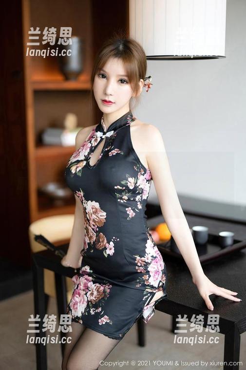 YouMi尤蜜荟 - 妲己Toxic的高清照片，原以为只是一张自拍，没想到我却在这里流连忘返。