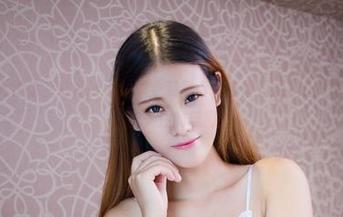 YouWu尤物馆 – 韩冰冰儿的职业装写真，套图里透视出一种让人想多加关注的氛围