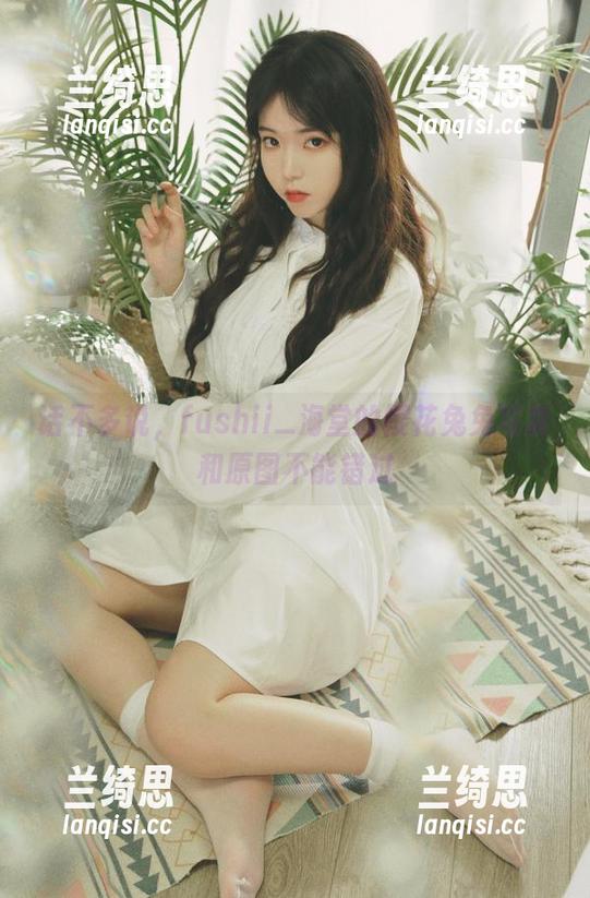 话不多说，fushii_海堂的樱花兔兔写真和原图不能错过