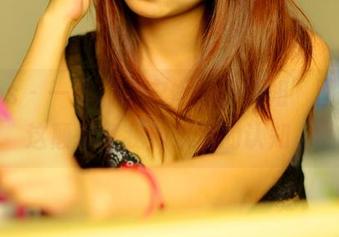 pans – 一键观看安妮的“姐姐”图包，这颠覆了我对亲情的认知。