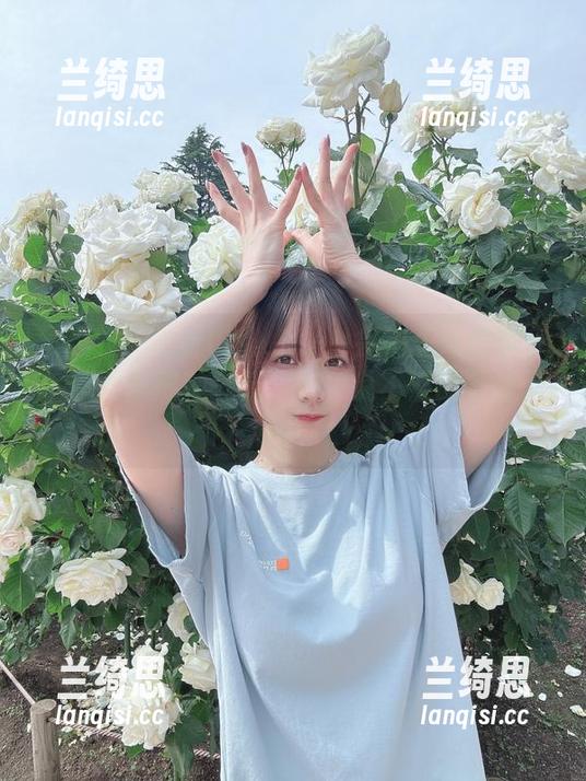 没想到けん研(けんけん)会拍《死库水》，原图里那种气氛，有种说不清的千丝万缕。