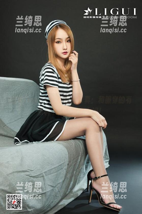 丽柜ligui - 文芮在线写真：和服穿的有点科学，不怕变大妈！