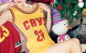 克拉女神 – 更新这些高跟鞋的图片，僮僮看起来像是要走红毯啊！