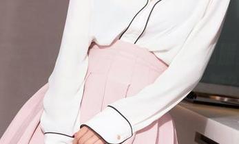 克拉女神 – 更新预警！薇薇的和服美图——发觉自己也喜欢灵魂共舞？
