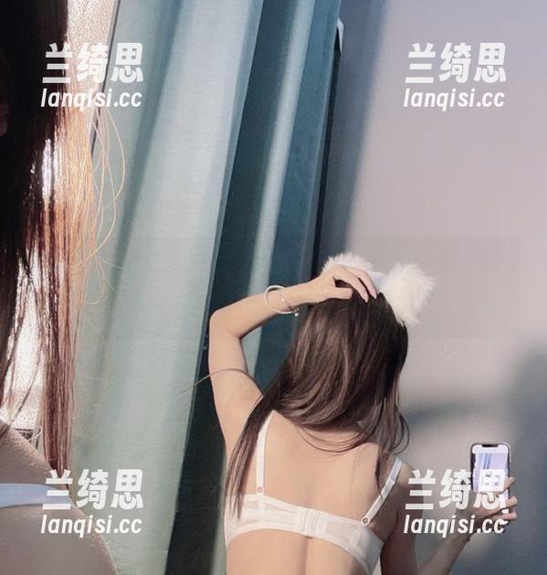 微密圈 - 兔宝妮to写真集更新：透明？谁需要伪装？