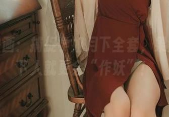兔玩映画：捕捉学姐月下全套，果然月光下人就更会“作妖”！