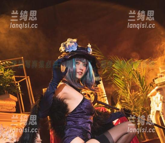学姐写真集必看：别看书了，看冬马路纱的姿势和秘籍吧！