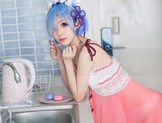 制服的魔力，少女与喵糖映画的一场视觉写真之旅