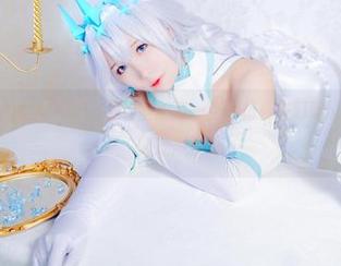 墨玉M全套爱宕机车服，图包里的每一张都仿佛在叮嘱：“机会稍纵即逝！”