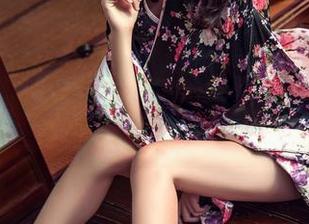 头条女神 – 乔安的私房肉丝：你有没有想过，一件简单的衣服也能演绎内涵？