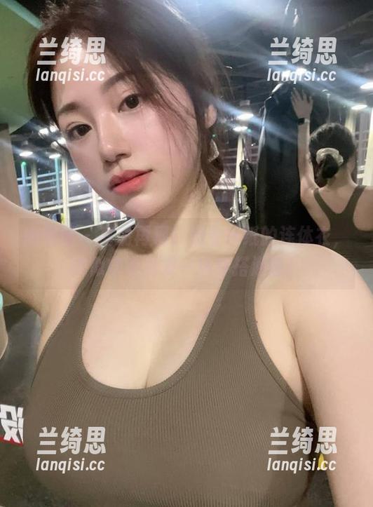 微密圈 - 高清再现！奶宝妹纸的连体衣，貌似快要引发一场穿搭潮流！