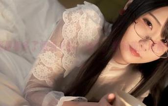 最新：大概是看多了嫣嫣子的“浊”，我对美的理解开始偏离了。