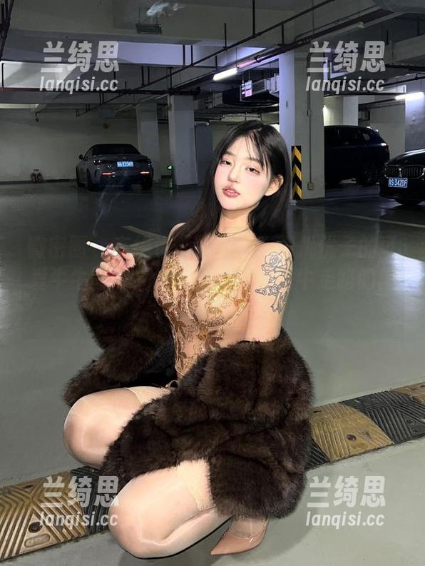 微密圈 - 在线也能被治愈！小优优子的可爱牛牛图片，让我脑袋里都是牛走路的骚气。