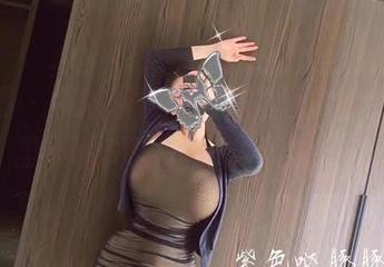 微密圈 – 小芯酱紫色的那些图片，我的心里不断SWITCH，难以自持