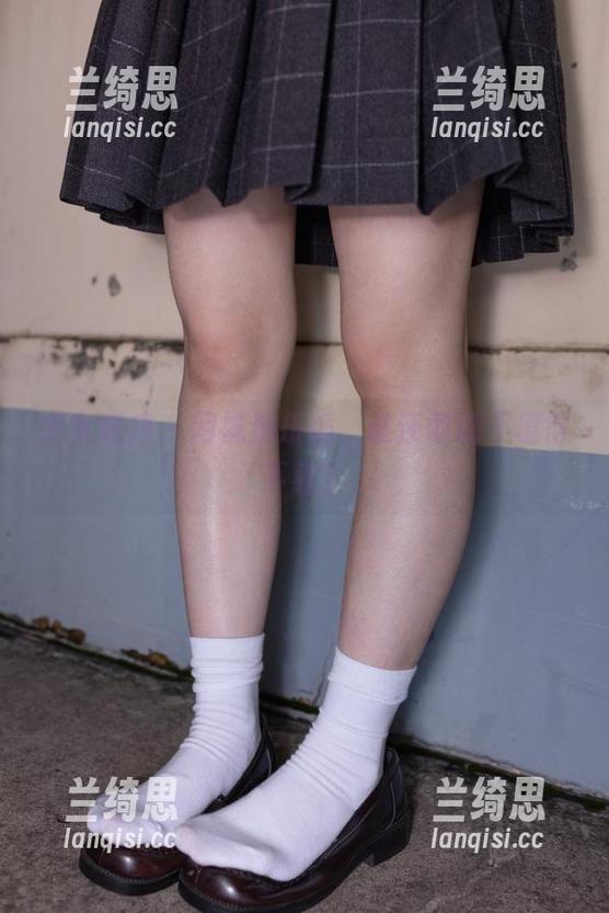 少女秩序 - 网袜加乐栀，谁还敢说不值得下载？