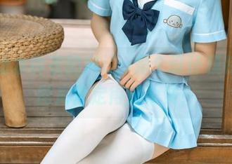 如果幼水铃衣的Miku是个设计模特，那图库肯定得加个赞！
