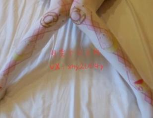 透明写真新动态，想要个公主抱的身影，干脆明媚得有些刺眼。