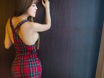 推女郎 – 王依萌图包精选：秘书，不只是工作，更是生活的调皮叮咚！