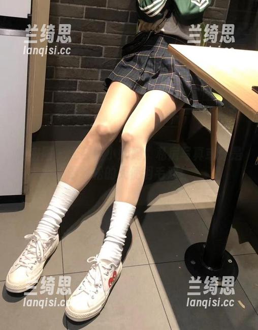 微密圈 - 无敌哒小姨妈:私房写真或许是最轻松的天使羽毛戏! 微密圈 - 无敌哒小姨妈:私房写真或许是最轻松的天使羽毛戏!