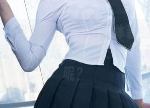 微密圈 – 果儿Victoria连体装的免费写真，咋就让我想起了校园时光的无忧无虑呢？