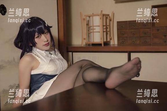 柘烟Zuken：精选真实肤色的套图，这是谁家的原皮啊？真让人想多看几眼！