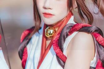 原图中心理战：桜桃喵写真集，水里隐藏的未成熟暗示