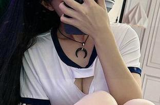 微密圈 – 网盘里的甜蜜：汤圆可甜了的女孩写真，我好想下载一份来做午餐配餐！