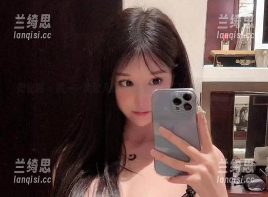微密圈 - 嗯……沈汝凡超哇塞的黑白写真合集，看得人有点懵