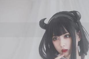 清颜真德秀的黑色之旅，全套原图竟带我走进另一种平行世界？