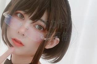 眼酱大魔王w的最新力作：定制女仆图包，究竟谁在服侍谁？