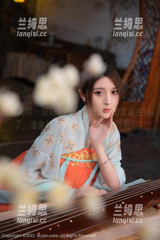 秀人网 - 好吧，Emily顾奈奈的套装在线了，准备好接受我爆发的美图洪流吗？
