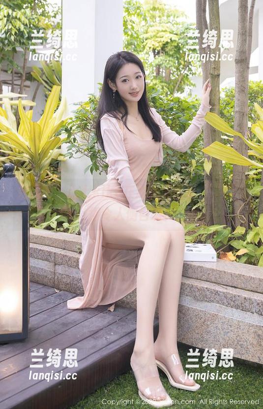 秀人网 - 七七kiko在油亮美图里,“亮”得令人侧目啊! 秀人网 - 七七kiko在油亮美图里,“亮”得令人侧目啊!