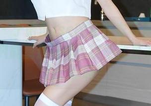 秀人网 – 于诺诺ise的连体衣写真，谁说这衣服只能塑造身材？这不就是关于勇气的分享吗？