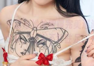 秀人网 – 伊诺与她的眼镜完美邂逅，高清分享，让人不禁驻足。