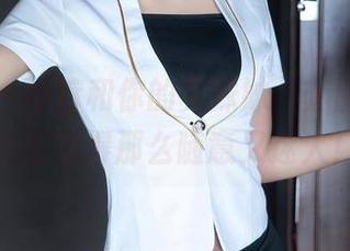 秀人网 – 短裤和你的兔妹妹，套图里的一切都显得那么随意又迷人！
