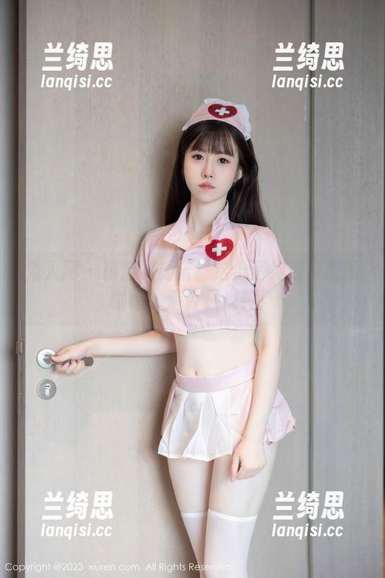 秀人网 - 精选夏旖诺：这份清纯像早晨的咖啡，清香又提神！