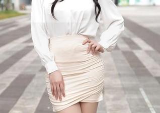 秀人网 – 更新了一组娜露Selena的夏季写真，都是一些让人心痒痒的画面，注意控制住自己，不要喧哗！