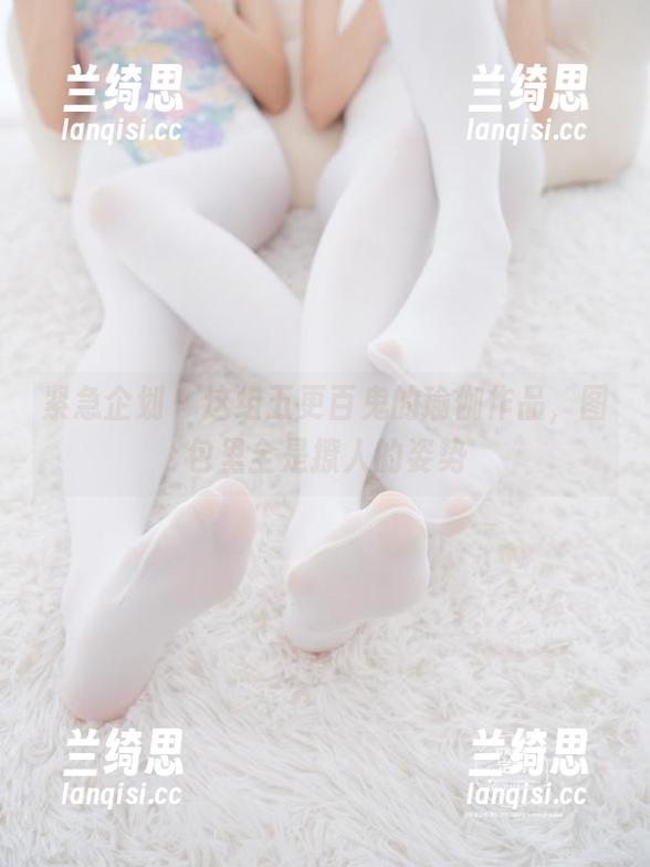 紧急企划 - 这组五更百鬼的瑜伽作品,图包里全是撩人的姿势 紧急企划 - 这组五更百鬼的瑜伽作品,图包里全是撩人的姿势